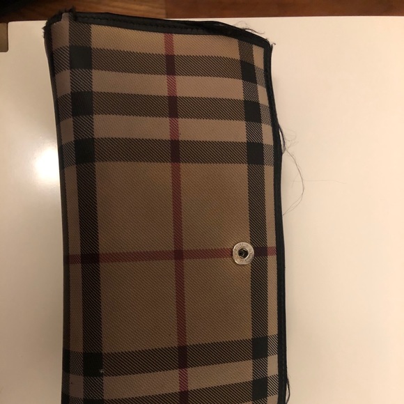 Burberry wallet - Picture 2 of 4